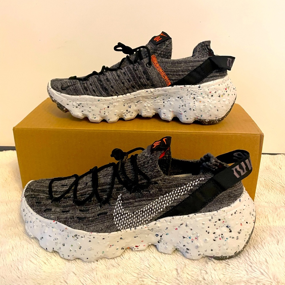 Nike Space Hippie 04